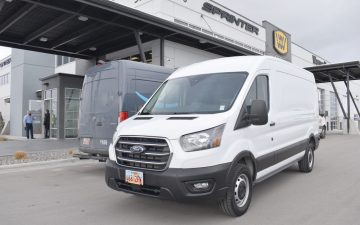 Ford Cargo Transit 128 High Roof 